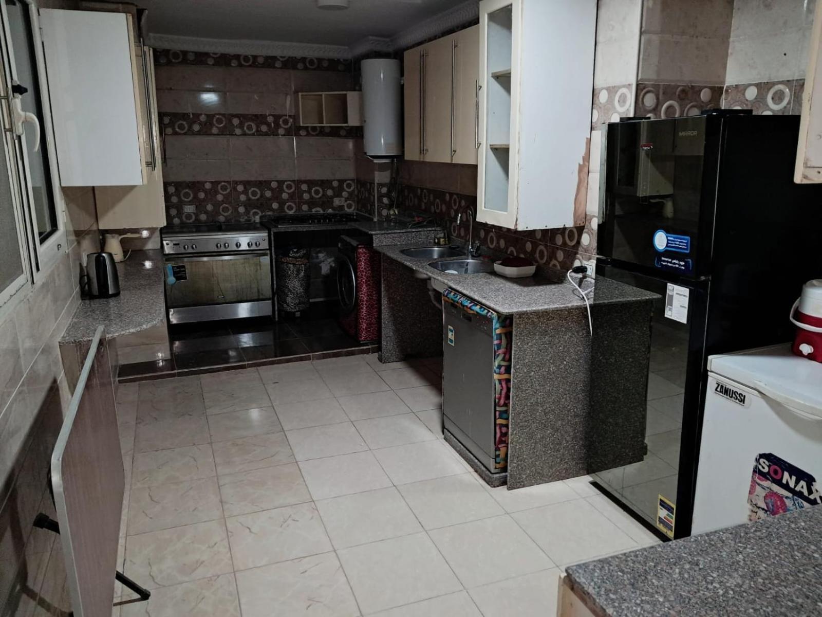 Roof Flat Family Only 4 Bedrooms Cairo